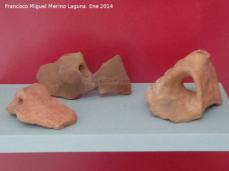 Cerca Niebla - Cerca Niebla. Cer�mica. Museo arqueol�gico de V�lez-M�laga