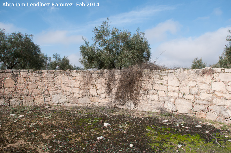 Estanque de Torrechantre - Estanque de Torrechantre. Paredes de piedra