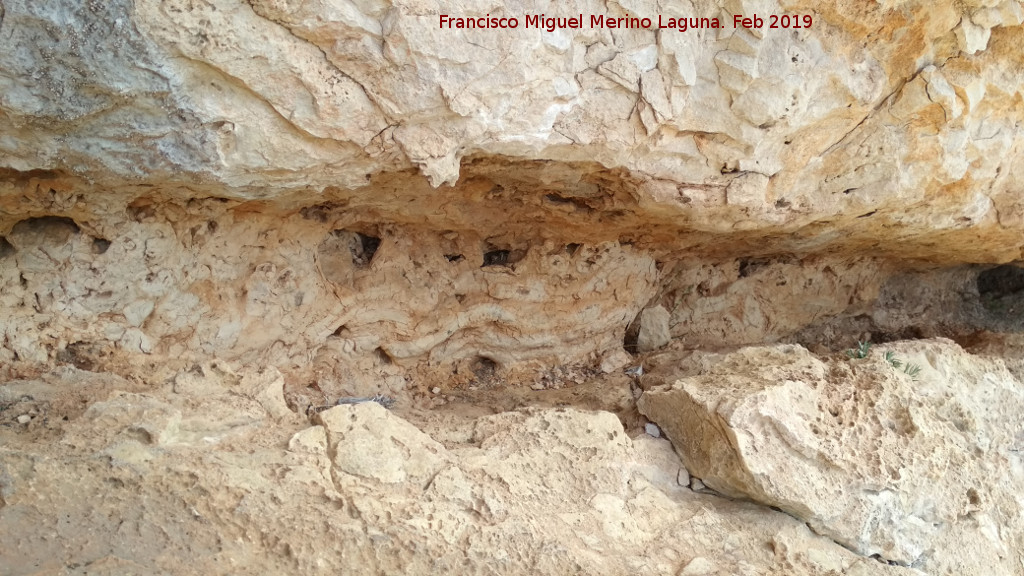 La Pe�a - La Pe�a. Formaciones en la cara oeste