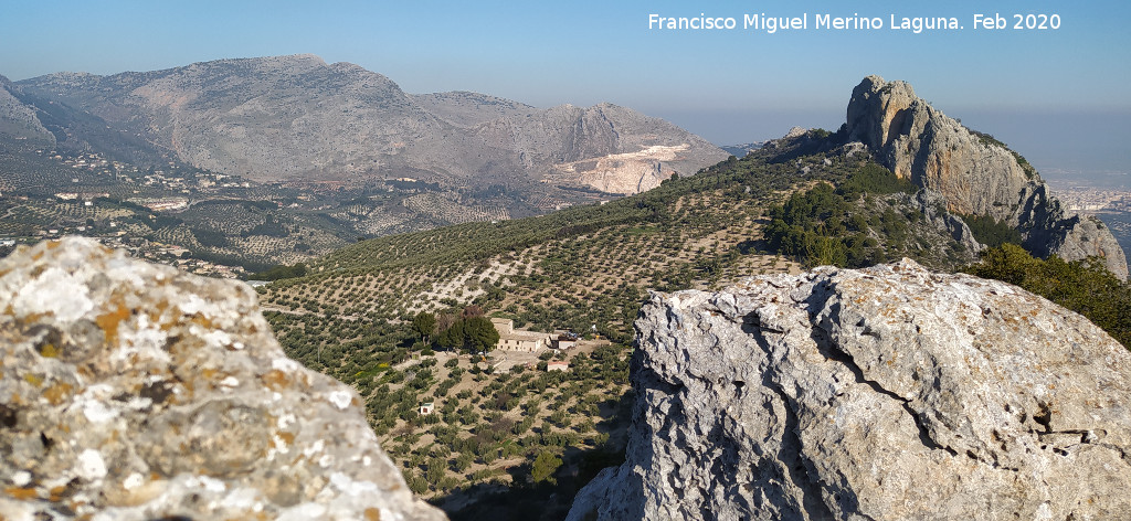 Pe�as de Castro - Pe�as de Castro. Vistas desde la cumbre sur hacia la Caser�a del Portichuelo