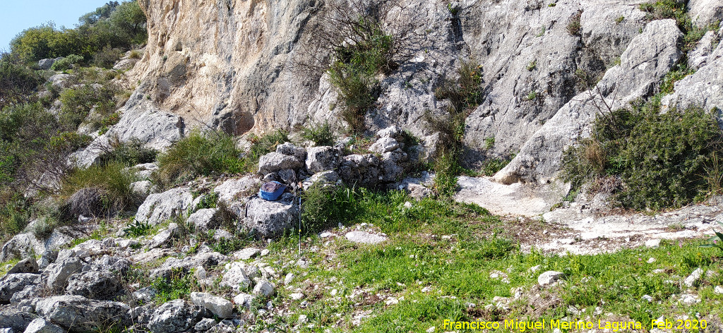 Pe�as de Castro - Pe�as de Castro. Posible construcci�n en las paredes del sureste