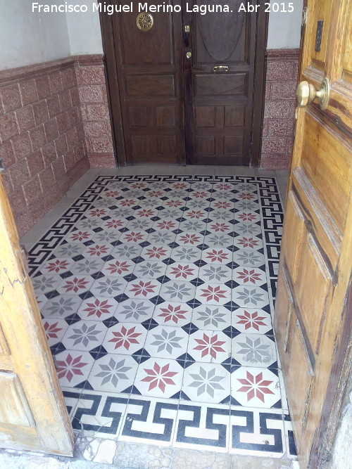 Casa de la Calle Josefa Segovia n� 4 - Casa de la Calle Josefa Segovia n� 4. Soler�a del zagu�n