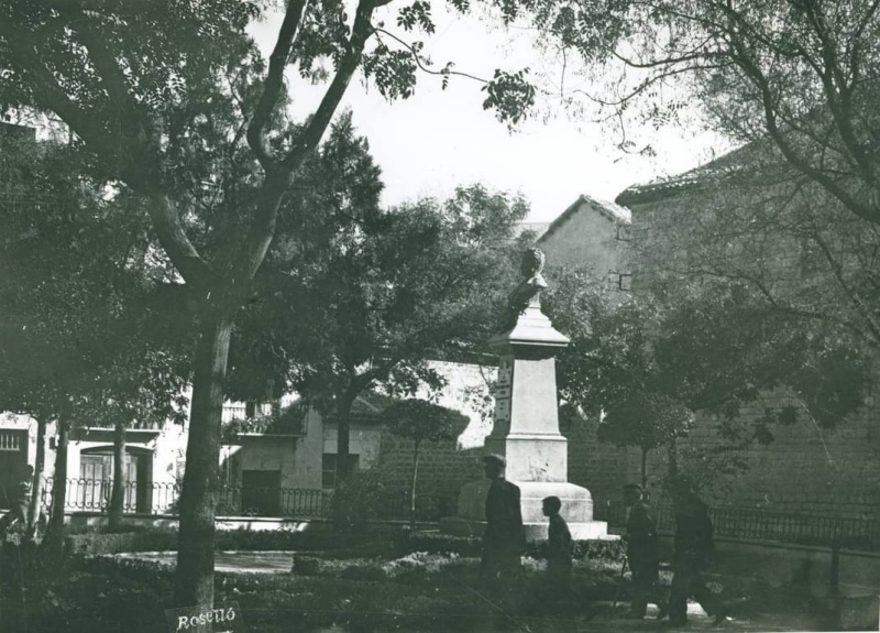 Plaza de los Jardinillos - Plaza de los Jardinillos. Foto antigua de Rosell�