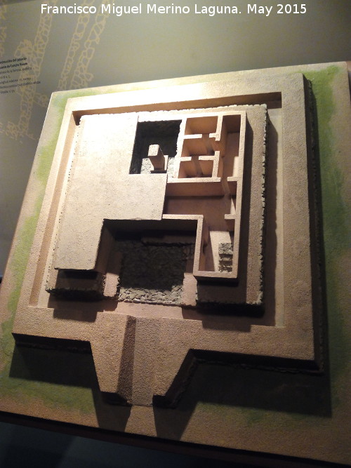 Cancho Roano - Cancho Roano. Maqueta. Exposici�n Los Iberos - Ja�n