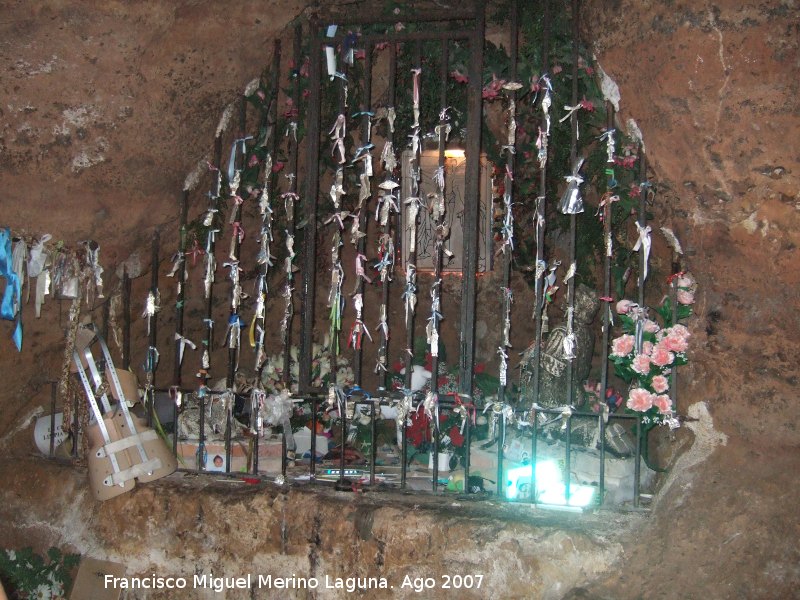 Cueva de las Ofrendas de Chircales - Cueva de las Ofrendas de Chircales. Exvotos