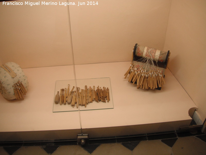 Encaje de Bolillos - Encaje de Bolillos. Museo de Artes y Costumbres Populares de Jan