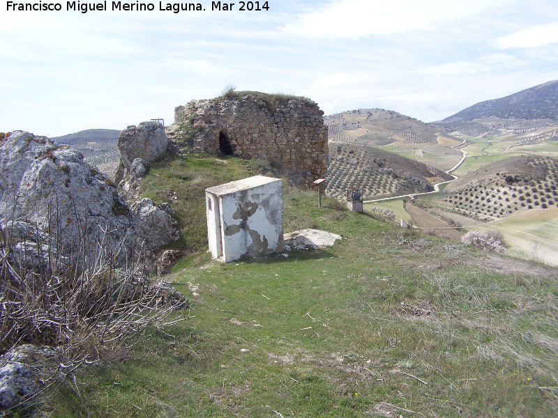 Castillo de Montej�car - Castillo de Montej�car. Patio de armas
