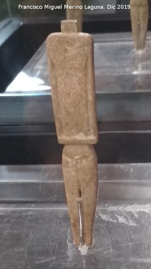 Marroqu�es Bajos. Yacimiento de la Ciudad de la Justicia - Marroqu�es Bajos. Yacimiento de la Ciudad de la Justicia. Idolillo