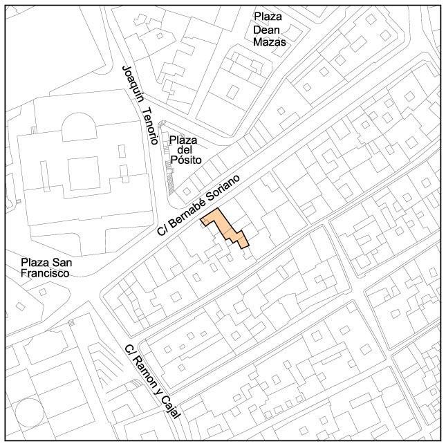Edificio de la Calle Bernab� Soriano n� 16 - Edificio de la Calle Bernab� Soriano n� 16. Situaci�n