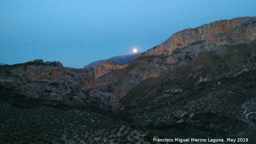 Cerro La Veleta - Cerro La Veleta. Luna Azul