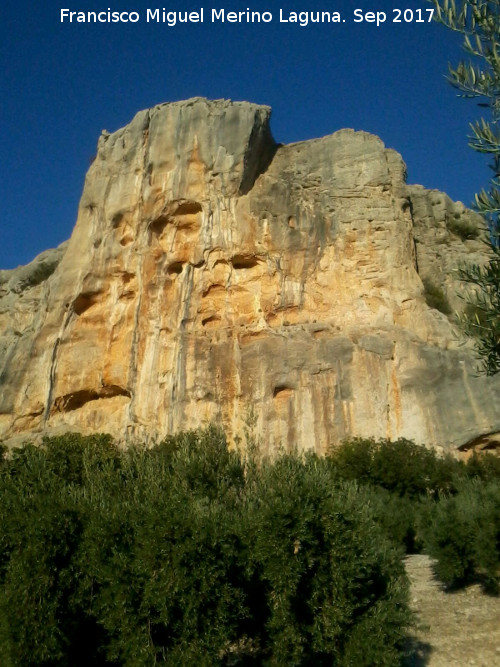 Cerro La Veleta - Cerro La Veleta. Pe�a bajo el Contadero