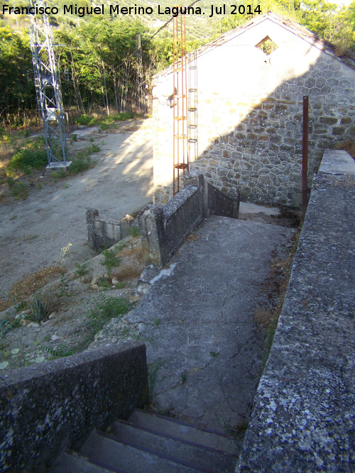 Central Hidroel�ctrica R�o Fr�o - Central Hidroel�ctrica R�o Fr�o. Lateral