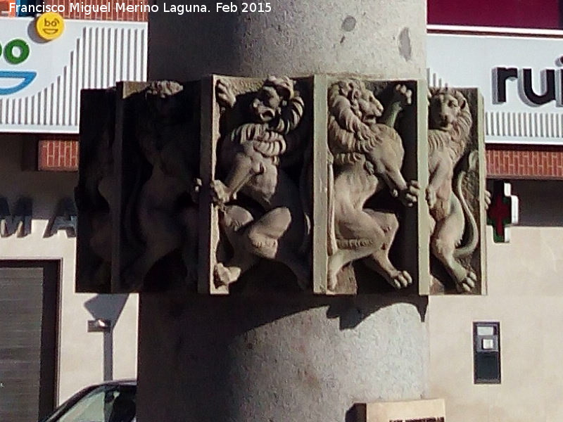 Monumento a la Constituci�n - Monumento a la Constituci�n. Leones