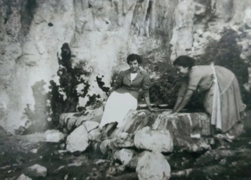 El Covarr�n - El Covarr�n. Lavando sobre 1960