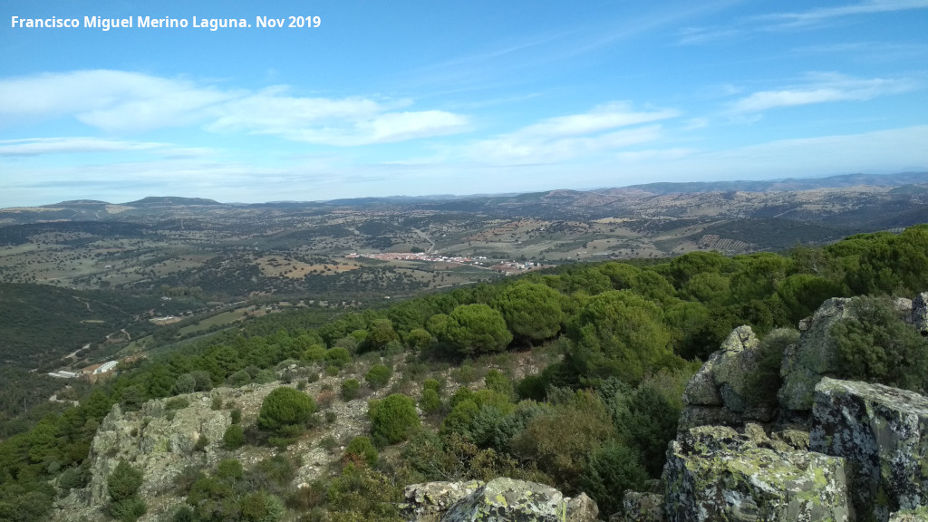 Corral de los Toros - Corral de los Toros. Vistas hacia Aldeaquemada