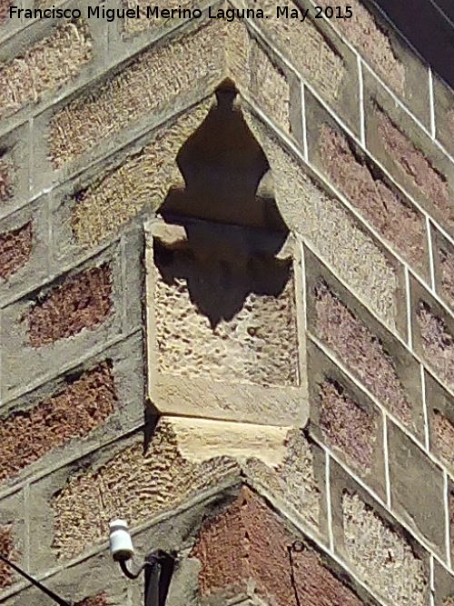 Casa de la Calle Isabel la Cat�lica n� 16 - Casa de la Calle Isabel la Cat�lica n� 16. Hornacina