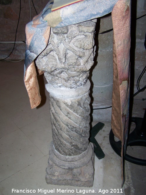 Iglesia de Santa Mar�a del Collado - Iglesia de Santa Mar�a del Collado. Pie del atril