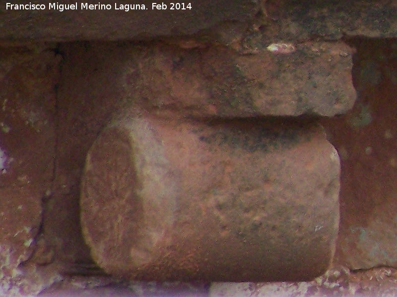 Iglesia de Santa Mar�a del Collado - Iglesia de Santa Mar�a del Collado. Canecillo