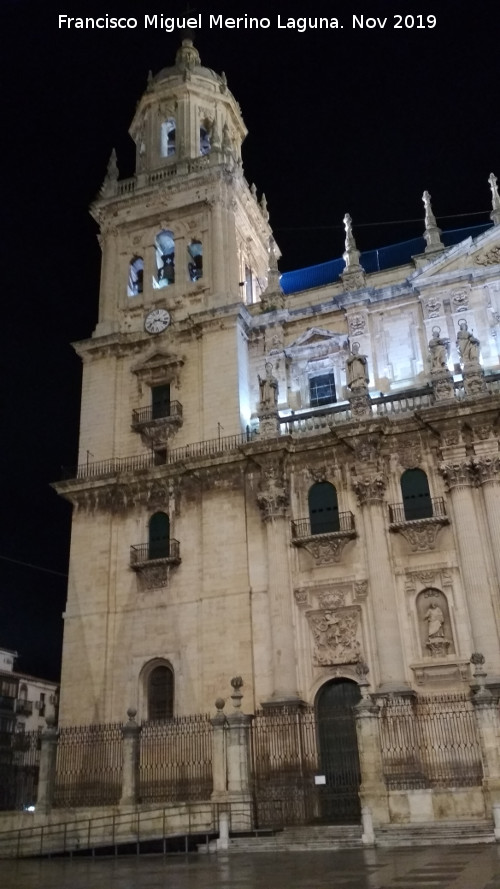 Catedral de Jan. Torre del Reloj - Catedral de Jan. Torre del Reloj. De noche