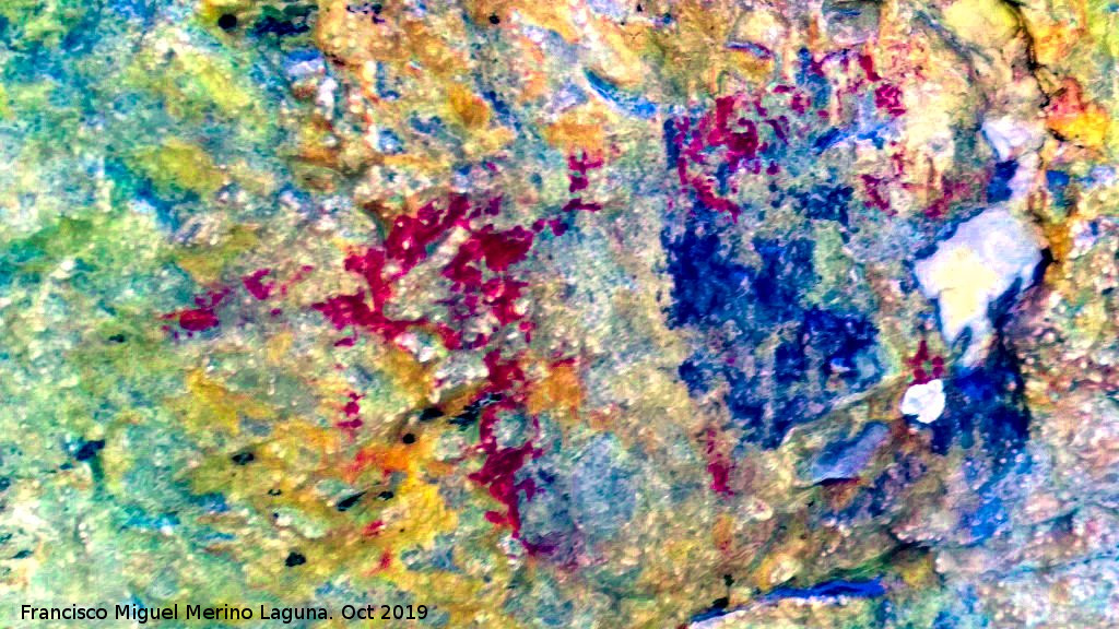 Pinturas rupestres del Abrigo de los Ca�ones III - Pinturas rupestres del Abrigo de los Ca�ones III. Tratada con Dstretch