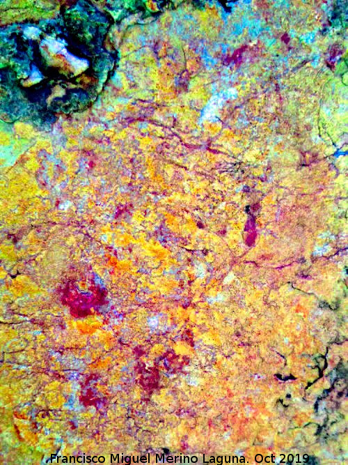 Pinturas rupestres del Abrigo de los Ca�ones III - Pinturas rupestres del Abrigo de los Ca�ones III. Tratada con Dstretch