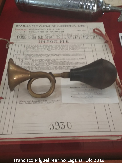 Archivo Hist�rico Provincial - Archivo Hist�rico Provincial. Informe de la Carretera Bail�n Motril de 1930