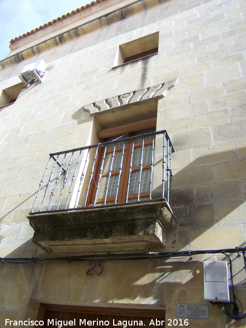 Casa de la Calle Ram�n y Cajal n� 25 - Casa de la Calle Ram�n y Cajal n� 25. Balc�n