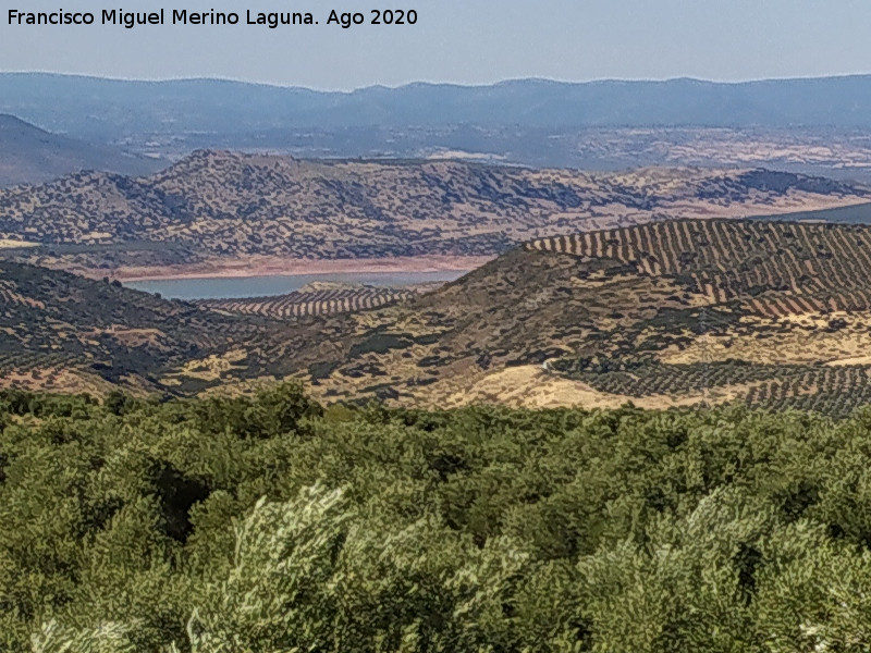 Arroyo de Valdecanales - Arroyo de Valdecanales. Desde Casa Pesetas