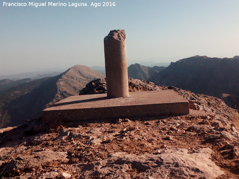 V�rtice geod�sico Blanquilla - V�rtice geod�sico Blanquilla. 