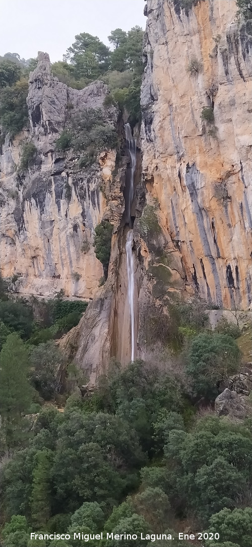 Cascada de Linarejos - Cascada de Linarejos. 