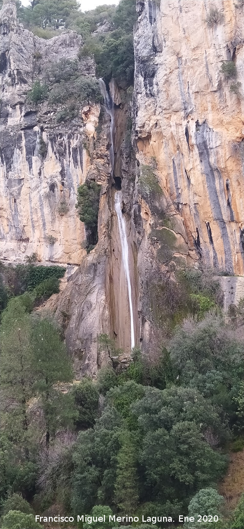 Cascada de Linarejos - Cascada de Linarejos. 