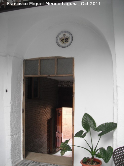 Casa de la Encomienda - Casa de la Encomienda. Arco de medio punto