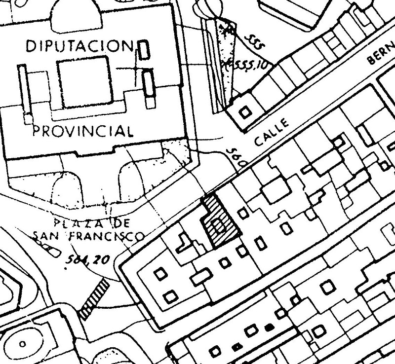 Edificio de la Calle Bernab� Soriano n� 8 - Edificio de la Calle Bernab� Soriano n� 8. Situaci�n