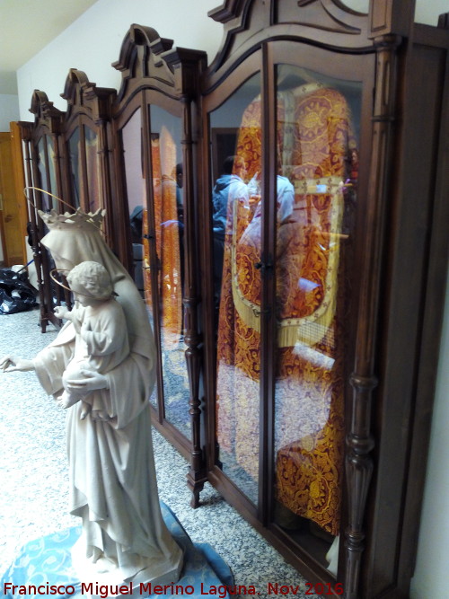 Centro Parroquial San Bartolom� - Centro Parroquial San Bartolom�. Casullas