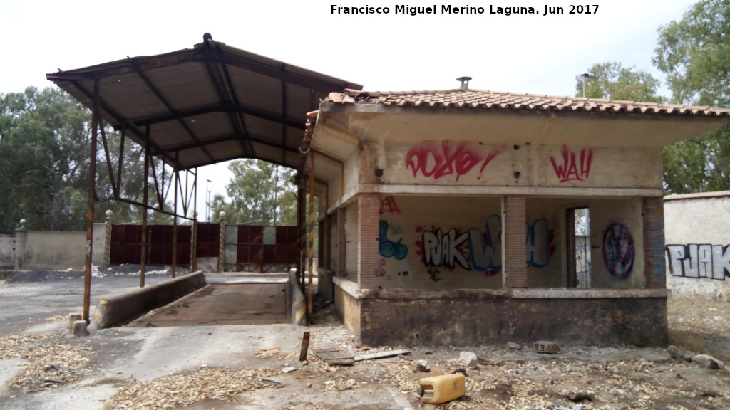 Fundici�n de la Cruz - Fundici�n de la Cruz. B�scula