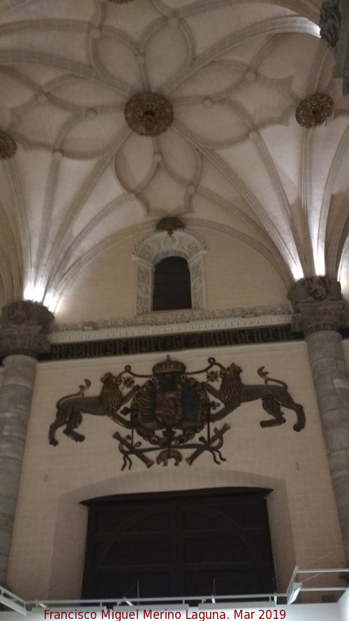 Lonja de Zaragoza - Lonja de Zaragoza. B�veda y escudo
