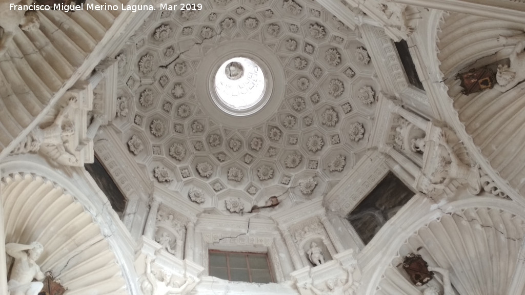 Palacio Episcopal - Palacio Episcopal. C�pula de la escalera