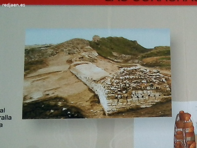 Calatrava la Vieja. Coracha de la Medina - Calatrava la Vieja. Coracha de la Medina. Foto de un panel informativo