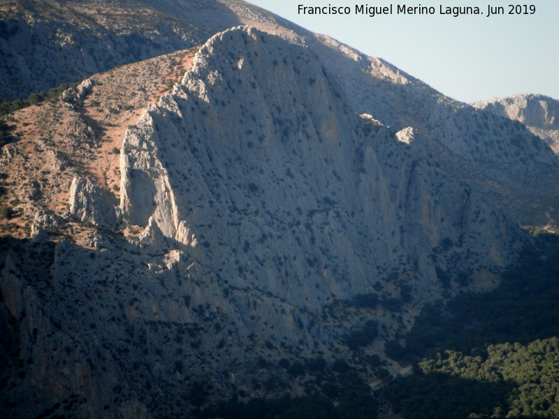 Escalera �rabe - Escalera �rabe. Pared rocosa que salvan las escaleras