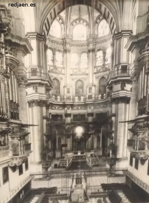 Catedral de Granada. Capilla Mayor - Catedral de Granada. Capilla Mayor. Foto antigua. Casa de los Tiros