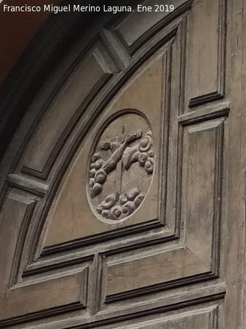 Casa de la Carrera del Darro n� 11 - Casa de la Carrera del Darro n� 11. Cruz