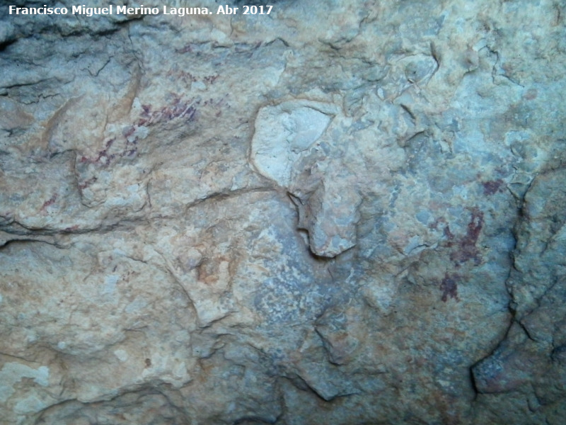 Pinturas rupestres del Abrigo de Aznait�n de Torres III - Pinturas rupestres del Abrigo de Aznait�n de Torres III. Pinturas de la parte central del grupo II