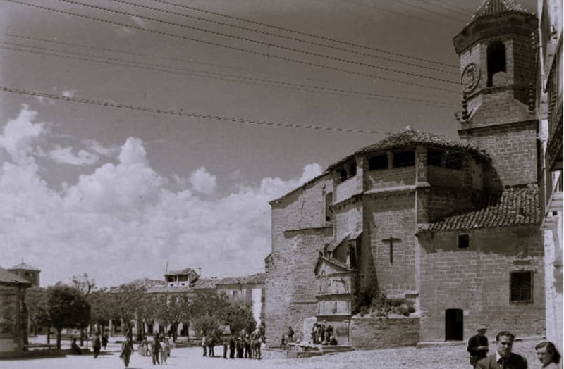 Plaza 1� de Mayo - Plaza 1� de Mayo. Foto antigua