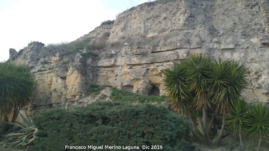 Muralla de la Redonda de Miradores - Muralla de la Redonda de Miradores. Zona donde se ha perdido la muralla