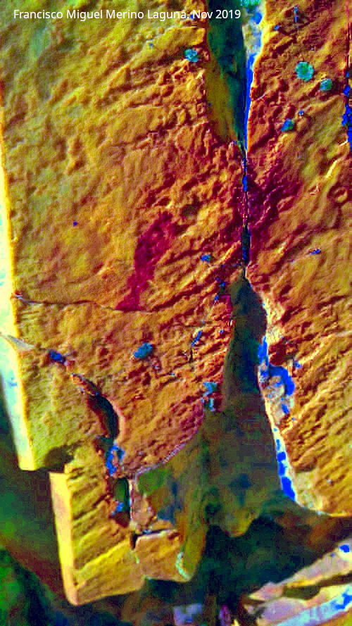 Pinturas rupestres del Arroyo del Chortal III - Pinturas rupestres del Arroyo del Chortal III. Tratada con Dstretch