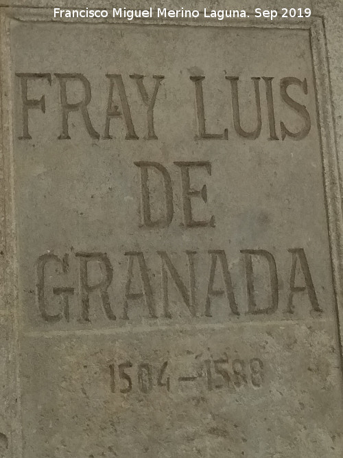 1588 - 1588. Monumento a Fray Luis de Granada - Granada