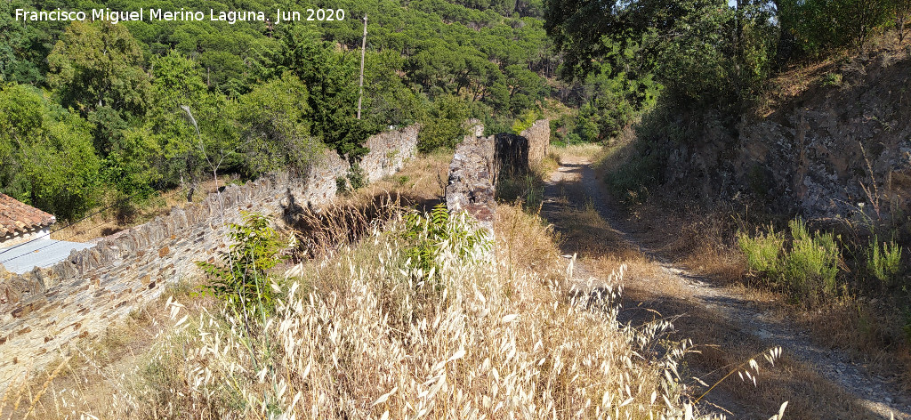 Estaci�n del Cable del Centenillo - Estaci�n del Cable del Centenillo. Salida del cable