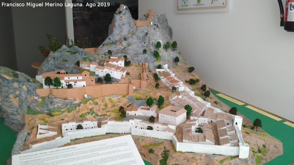 Muralla de T�scar - Muralla de T�scar. Maqueta. CIPAQ