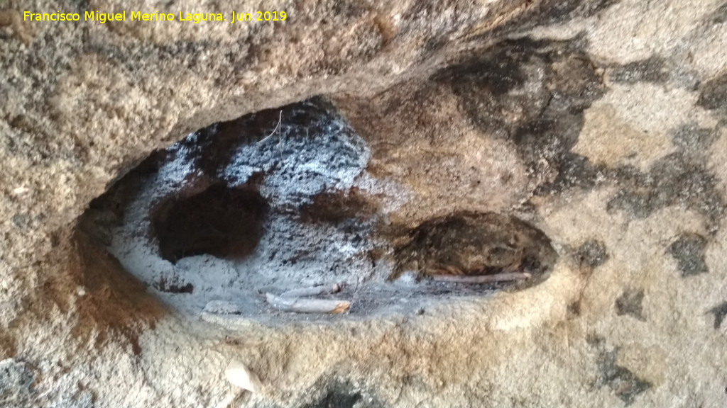 Necr�polis de las Aguilillas. Tumba 3 - Necr�polis de las Aguilillas. Tumba 3. Nicho