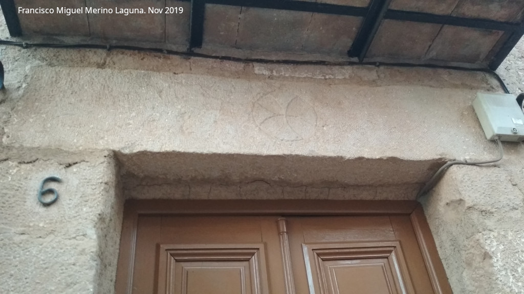 Casa de la Calle de la Trinidad n� 6 - Casa de la Calle de la Trinidad n� 6. Dintel